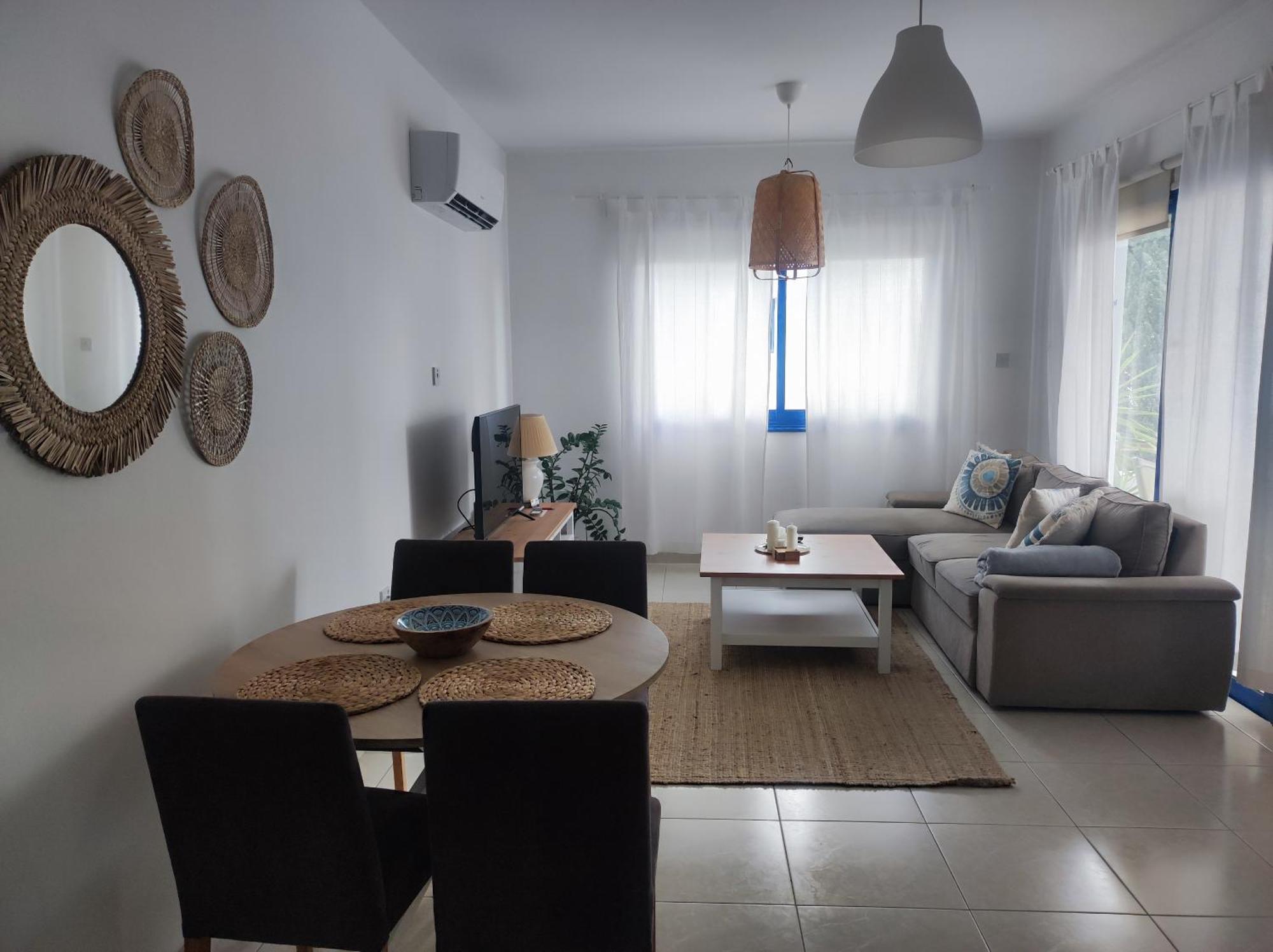 Marina Gardens Apartment Paphos Exterior photo