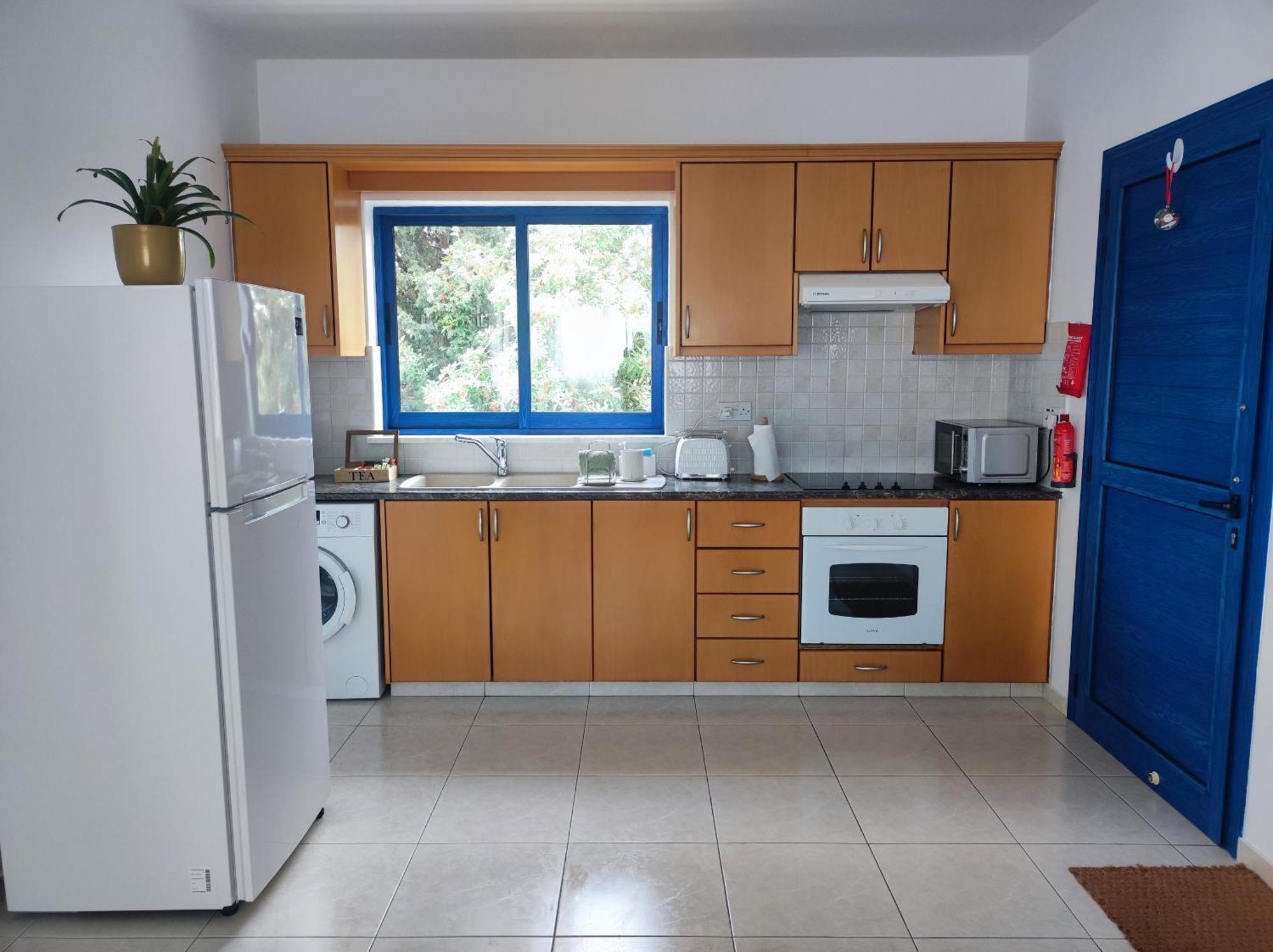 Marina Gardens Apartment Paphos Exterior photo