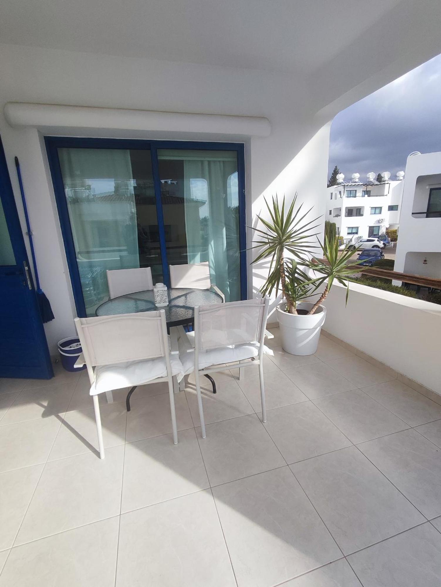 Marina Gardens Apartment Paphos Exterior photo